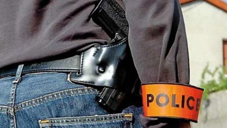 Police Officer Uses Service Weapon to Stop Violent Suspect in El Jadida