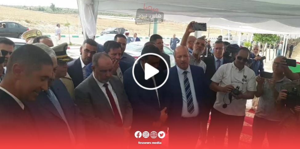 عامل عمالة مكناس يترأس مراسيم إعطاء انطلاقة الأشغال لبناء لبنة أول مسبح بلدي برياض العمران لفائدة ساكنة ويسلان