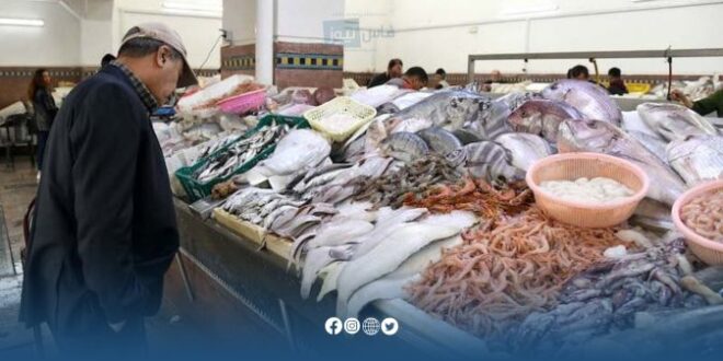 ارتفاع أسعار السمك والدجاج يثير القلق في سوق تاونات خلال شهر رمضان المبارك
