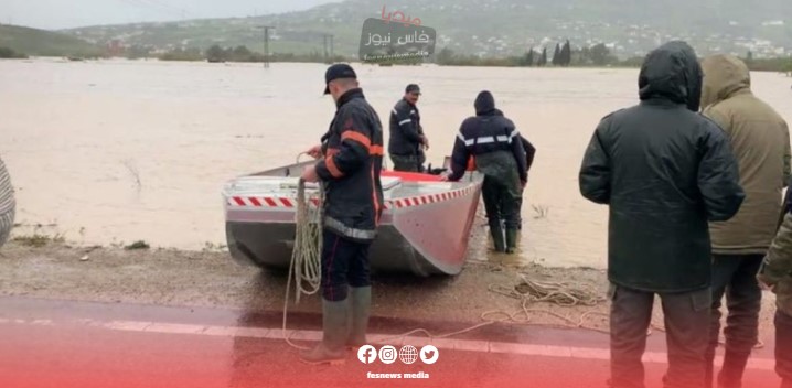 الوقاية المدنية تتدخل شمال المملكة لإنقاذ العديد من العائلات تقطعت بها السبل بسبب الفيضانات