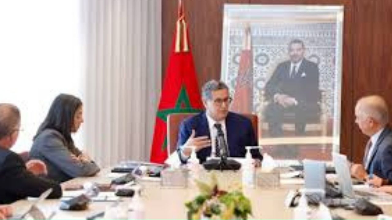Government Postpones Discussion of Health Insurance Bill for Further Review