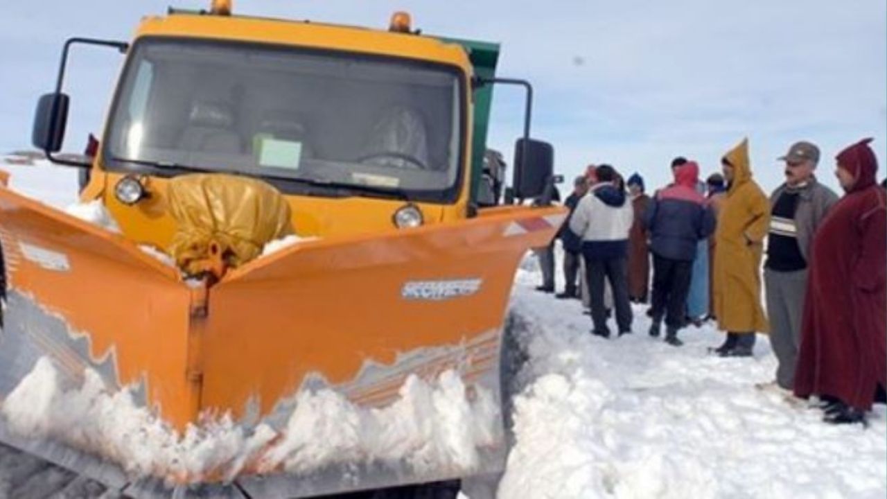 Heavy Rainfall and Snow Disrupt Traffic in Several Moroccan Regions