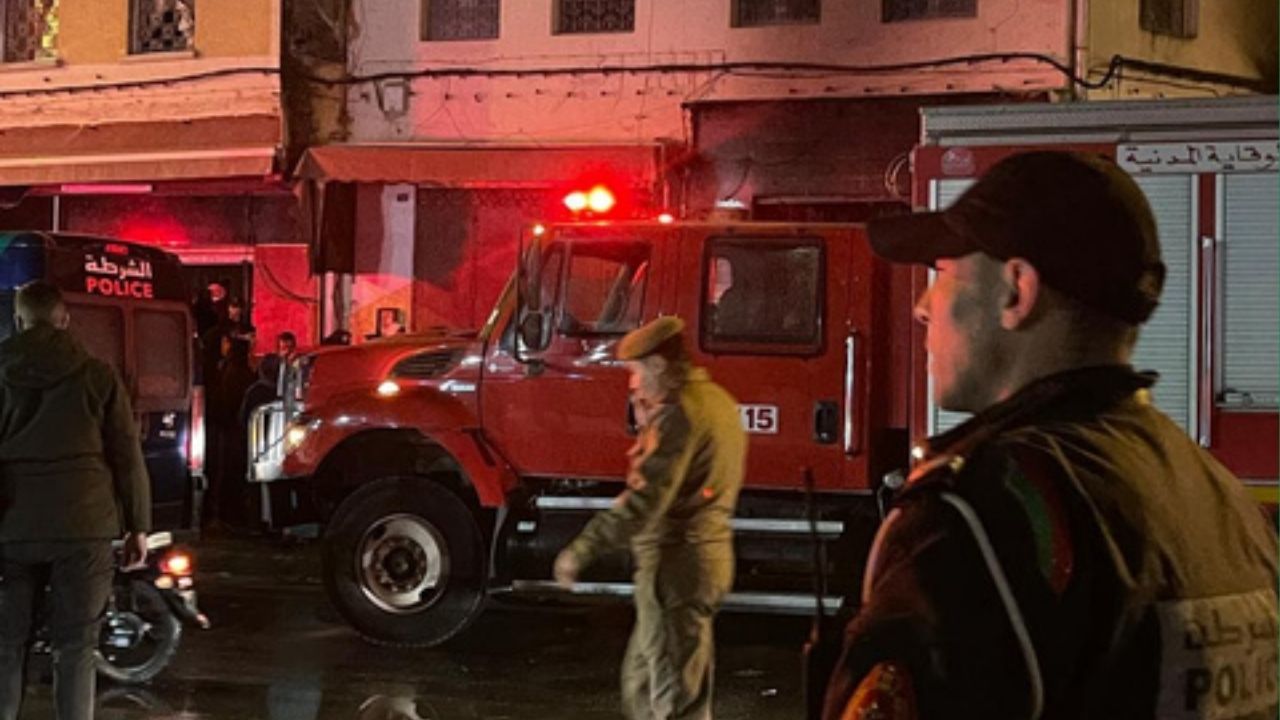 Fire Incident in Fes Near Sidi Boujida Bridge Sparks Public Concern Over Deteriorating Electrical Infrastructure