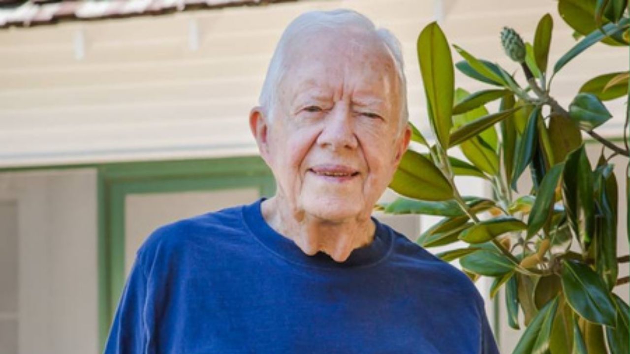 Former U.S. President Jimmy Carter, Nobel Peace Prize Laureate, Passes Away at 100