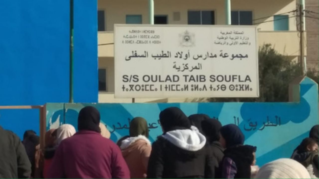 Parents Protest Student Relocation Amid Overcrowding at Oulad Tayeb School
