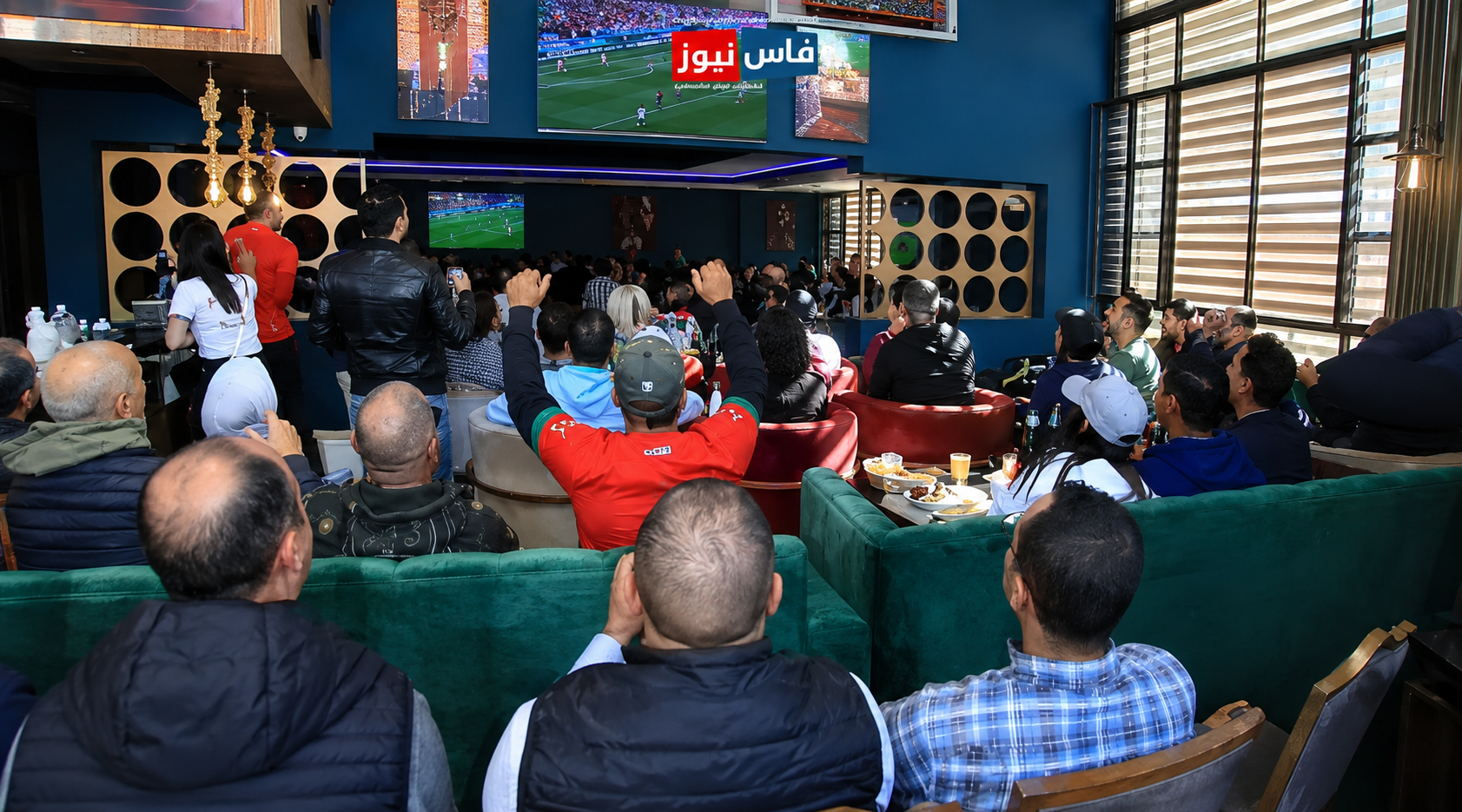 Taza : des publications sur les réseaux sociaux évoquent des tarifs et conditions imposés dans certains cafés pour suivre les matchs du Maroc